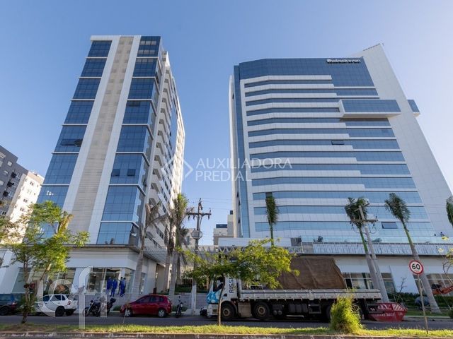 Apartamento com 39m², 1 dormitório, 1 vaga, Chácara das Pedras em Porto Alegre