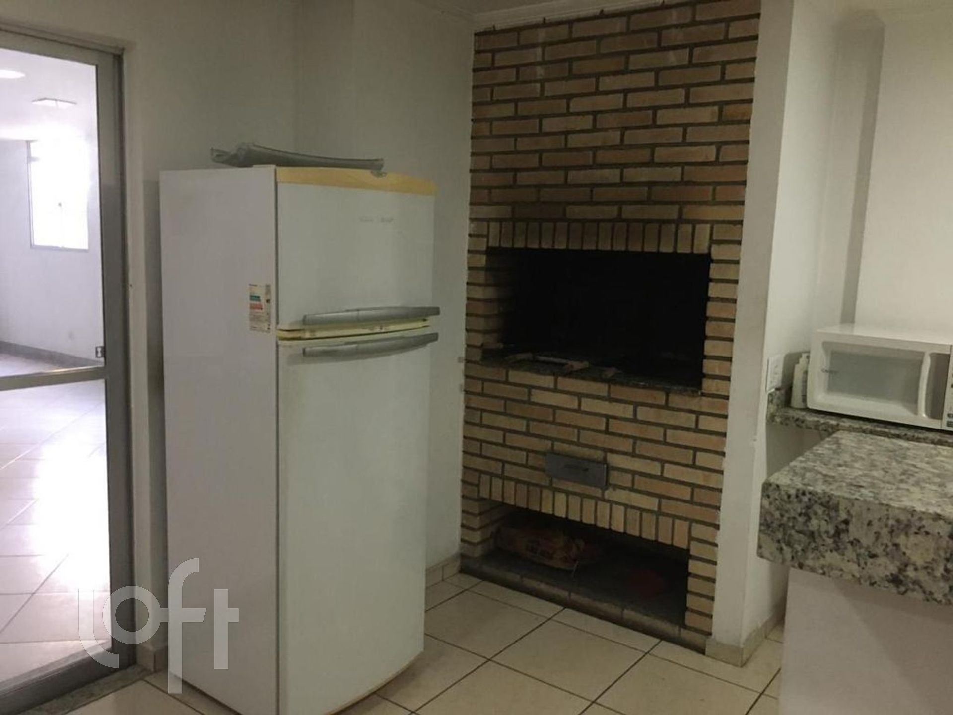 Apartamento à venda com 2 quartos, 53m² - Foto 4