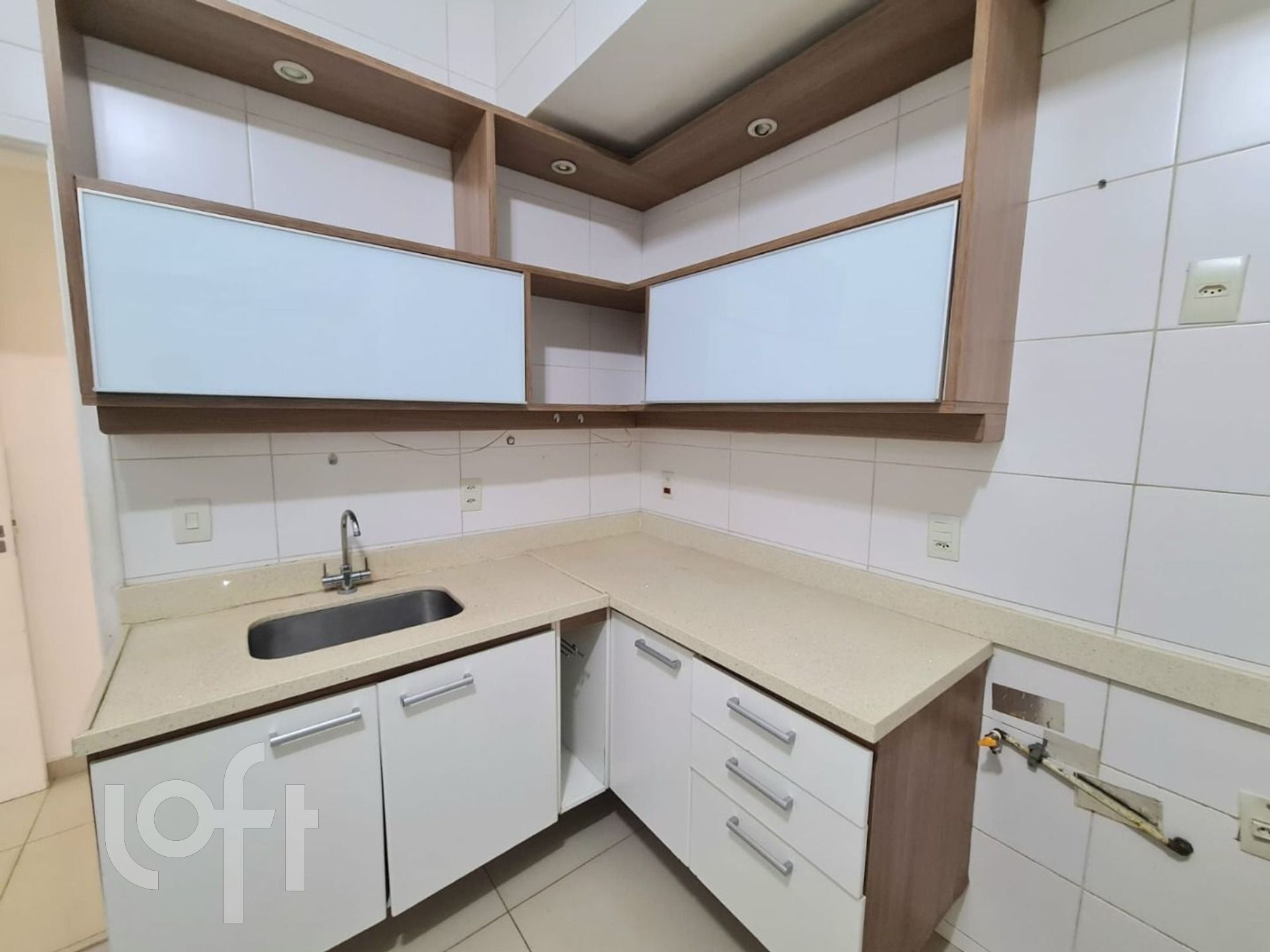 Apartamento à venda com 3 quartos, 115m² - Foto 16