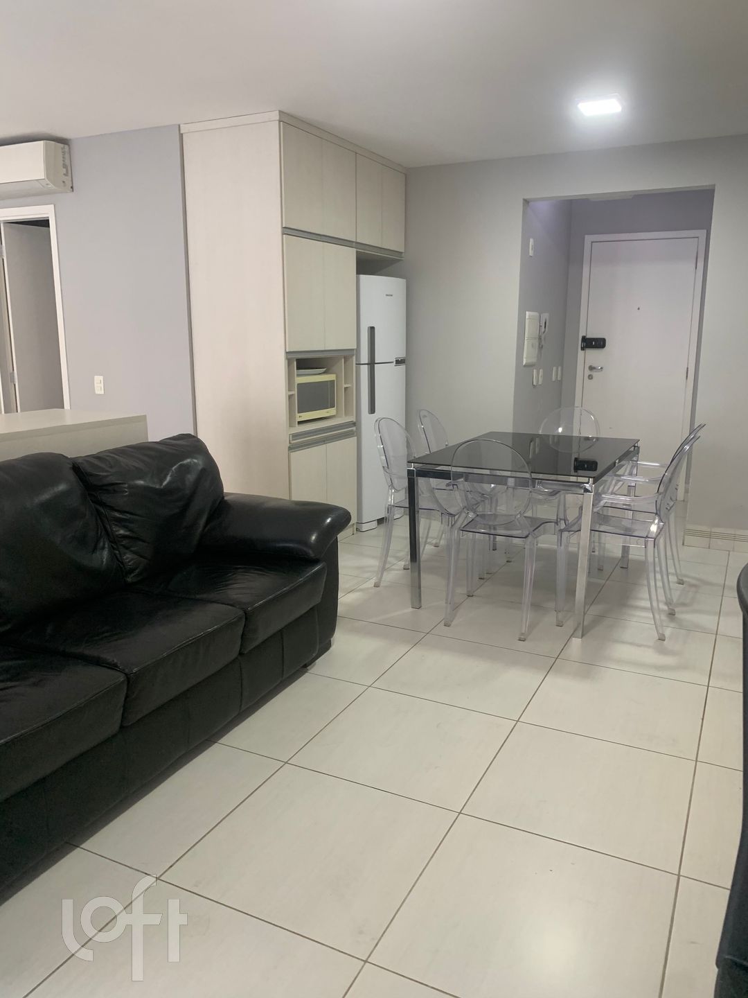 Apartamento à venda com 1 quarto, 55m² - Foto 4