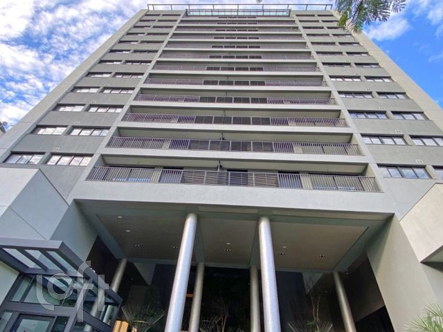 Apartamento com 43m², 1 dormitório, 1 vaga, Auxiliadora em Porto Alegre