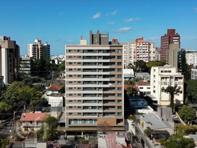 Apartamento com 129m², 3 dormitórios, 3 suítes, 4 vagas, Auxiliadora em Porto Alegre