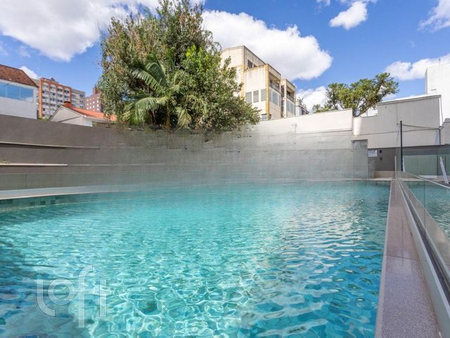 Apartamento com 129m², 3 dormitórios, 3 suítes, 4 vagas, Auxiliadora em Porto Alegre