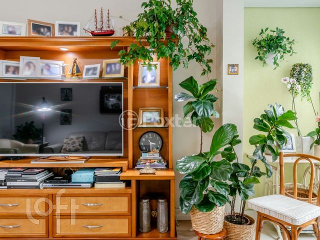 Apartamento com 123m², 3 dormitórios, 1 suíte, Independência em Porto Alegre