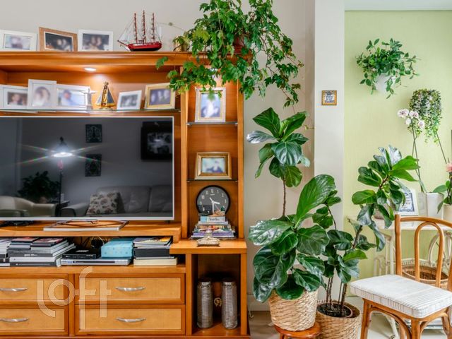 Apartamento com 123m², 3 dormitórios, 1 suíte, Independência em Porto Alegre