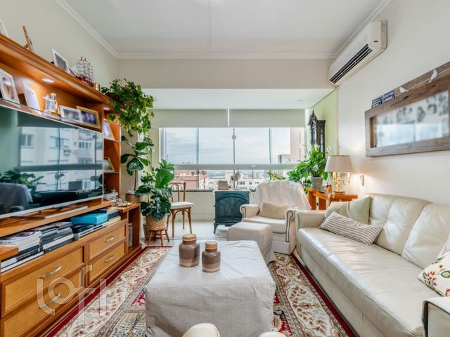 Apartamento com 123m², 3 dormitórios, 1 suíte, Independência em Porto Alegre