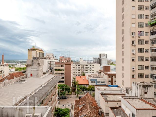 Apartamento com 123m², 3 dormitórios, 1 suíte, Independência em Porto Alegre