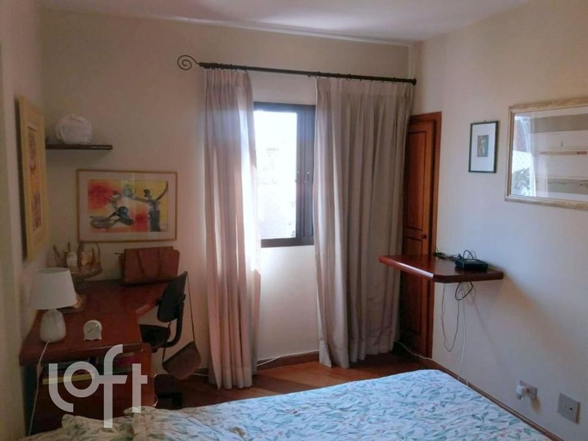 Apartamento à venda com 4 quartos, 156m² - Foto 1