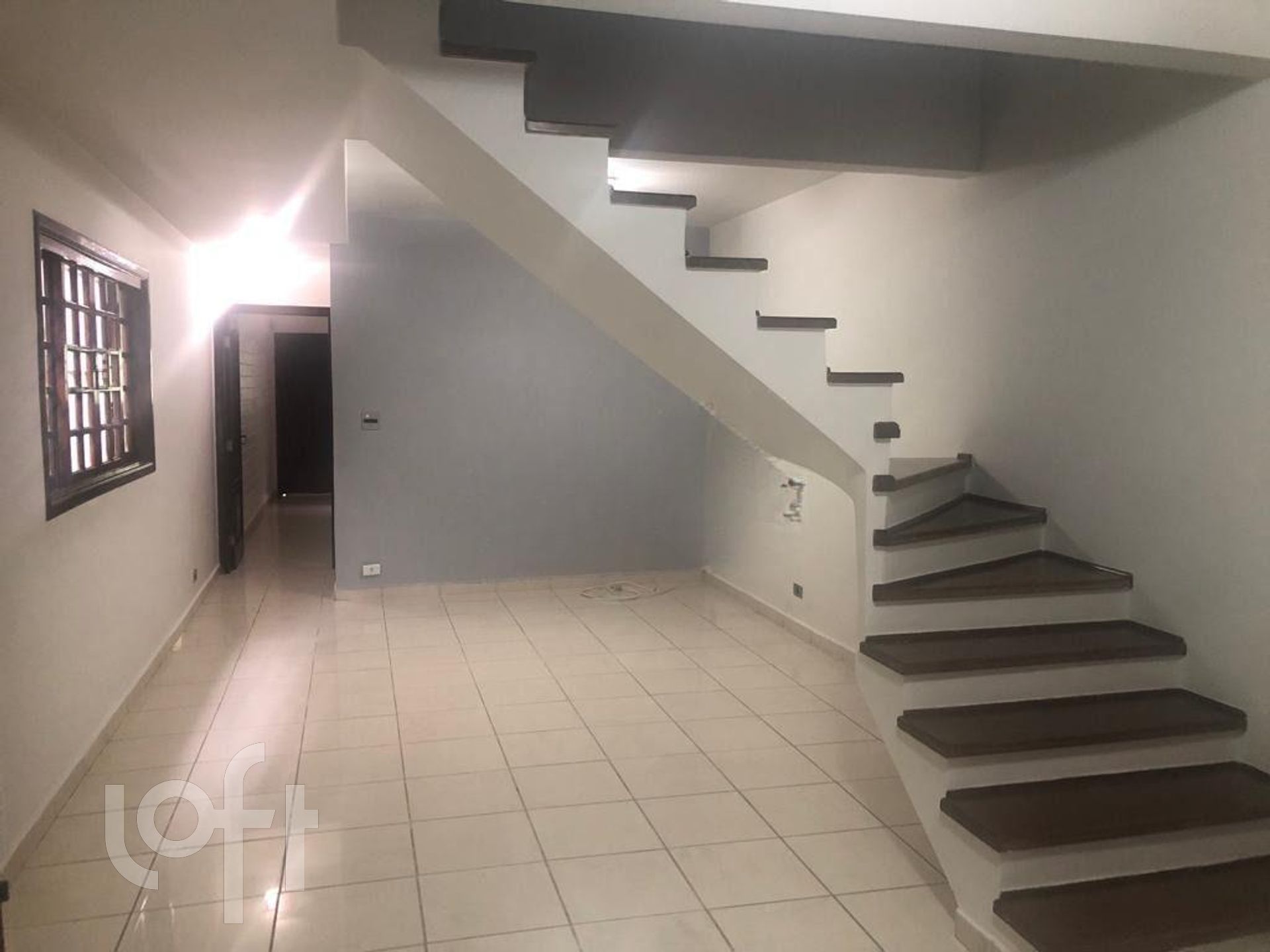 Casa à venda com 3 quartos, 156m² - Foto 2