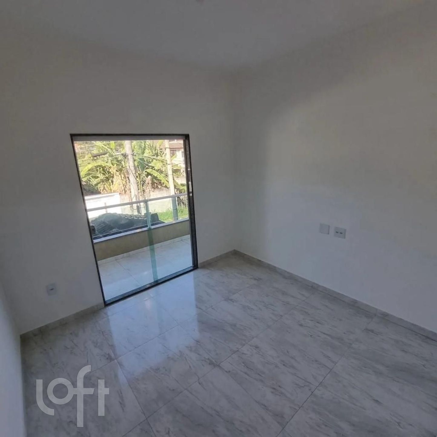 Casa à venda em Campo Grande com 150 m², 2 quartos, 2 suítes, 1 vaga