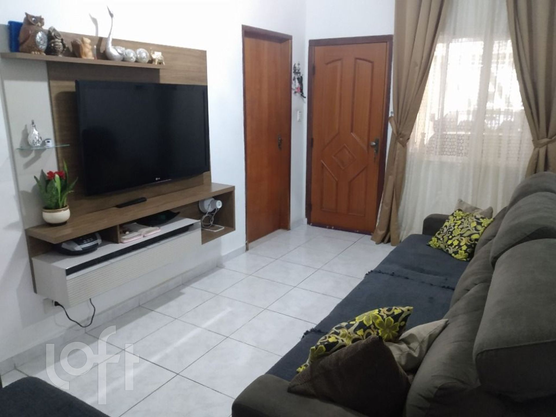 Casa à venda com 3 quartos, 240m² - Foto 3