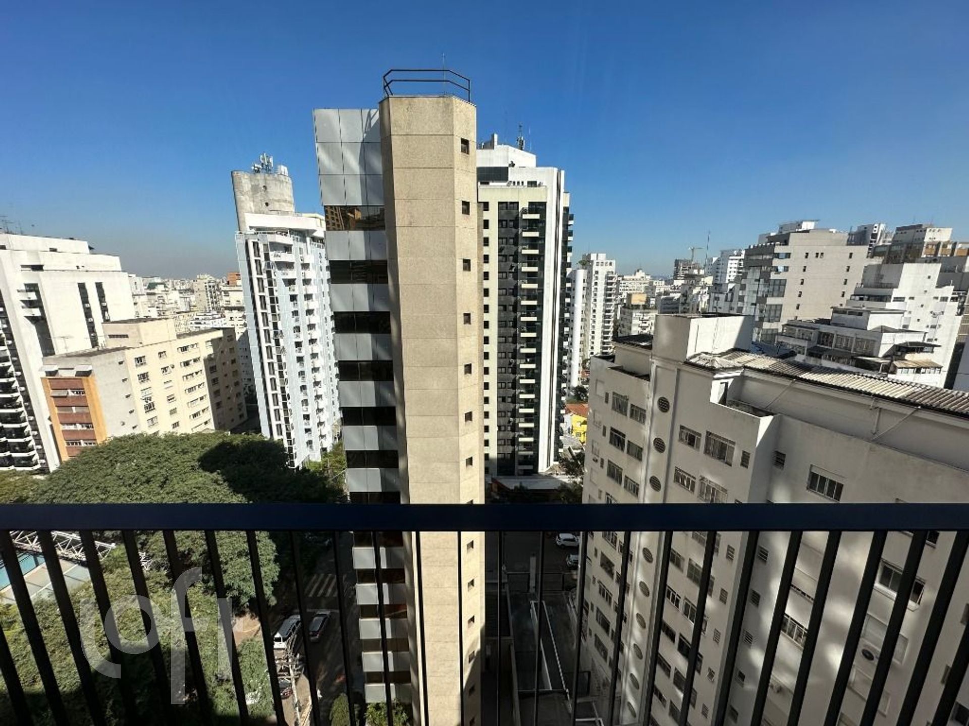 Apartamento à venda com 1 quarto, 46m² - Foto 18