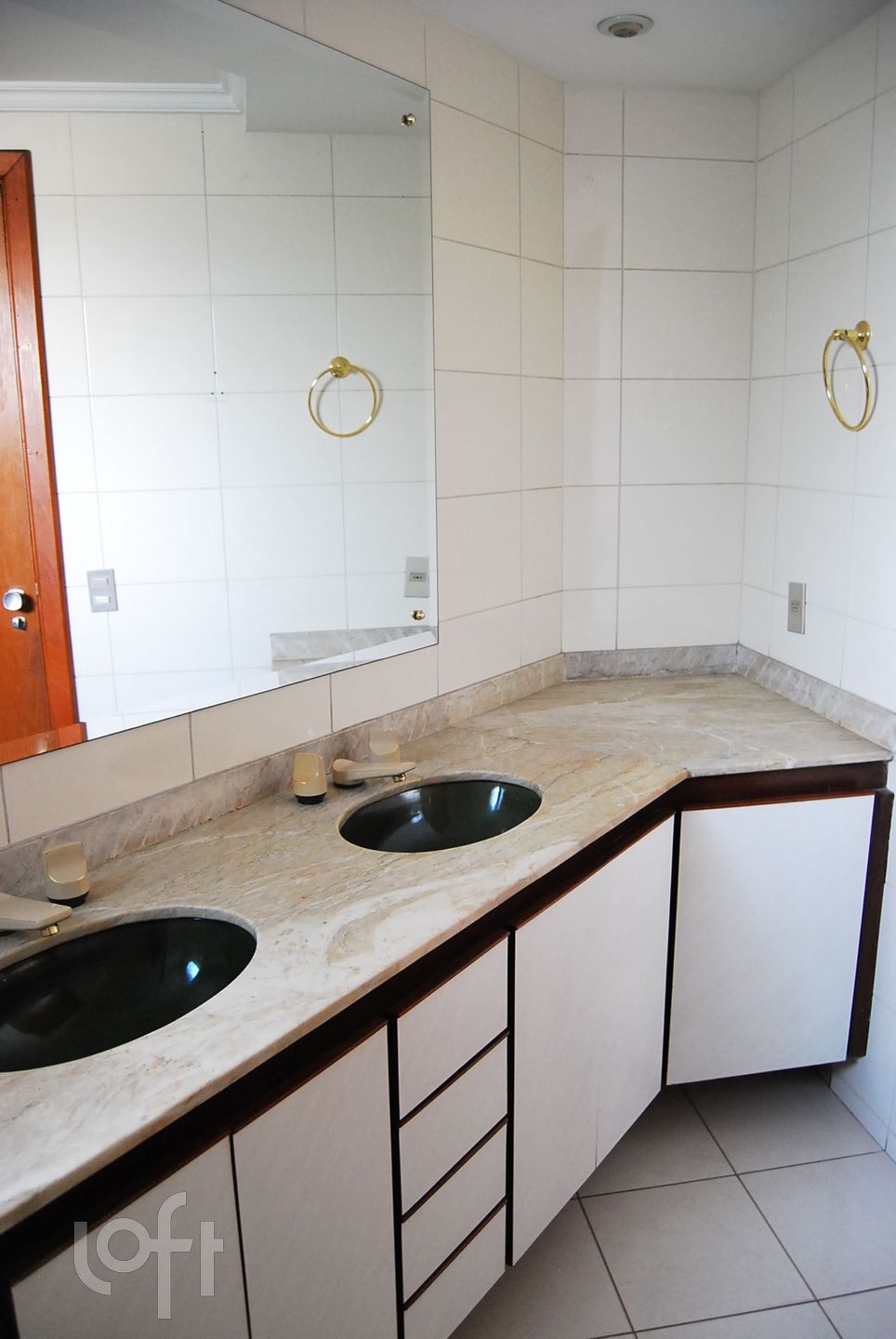 Apartamento à venda com 4 quartos, 154m² - Foto 19