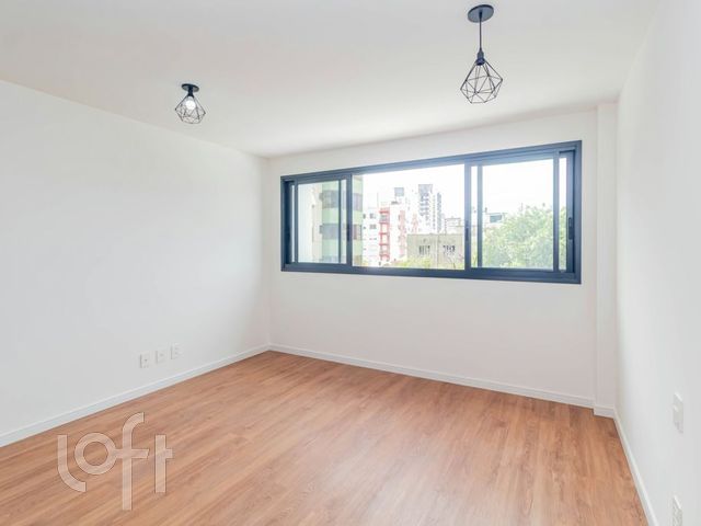 Apartamento com 28m², 1 dormitório, Cidade Baixa em Porto Alegre
