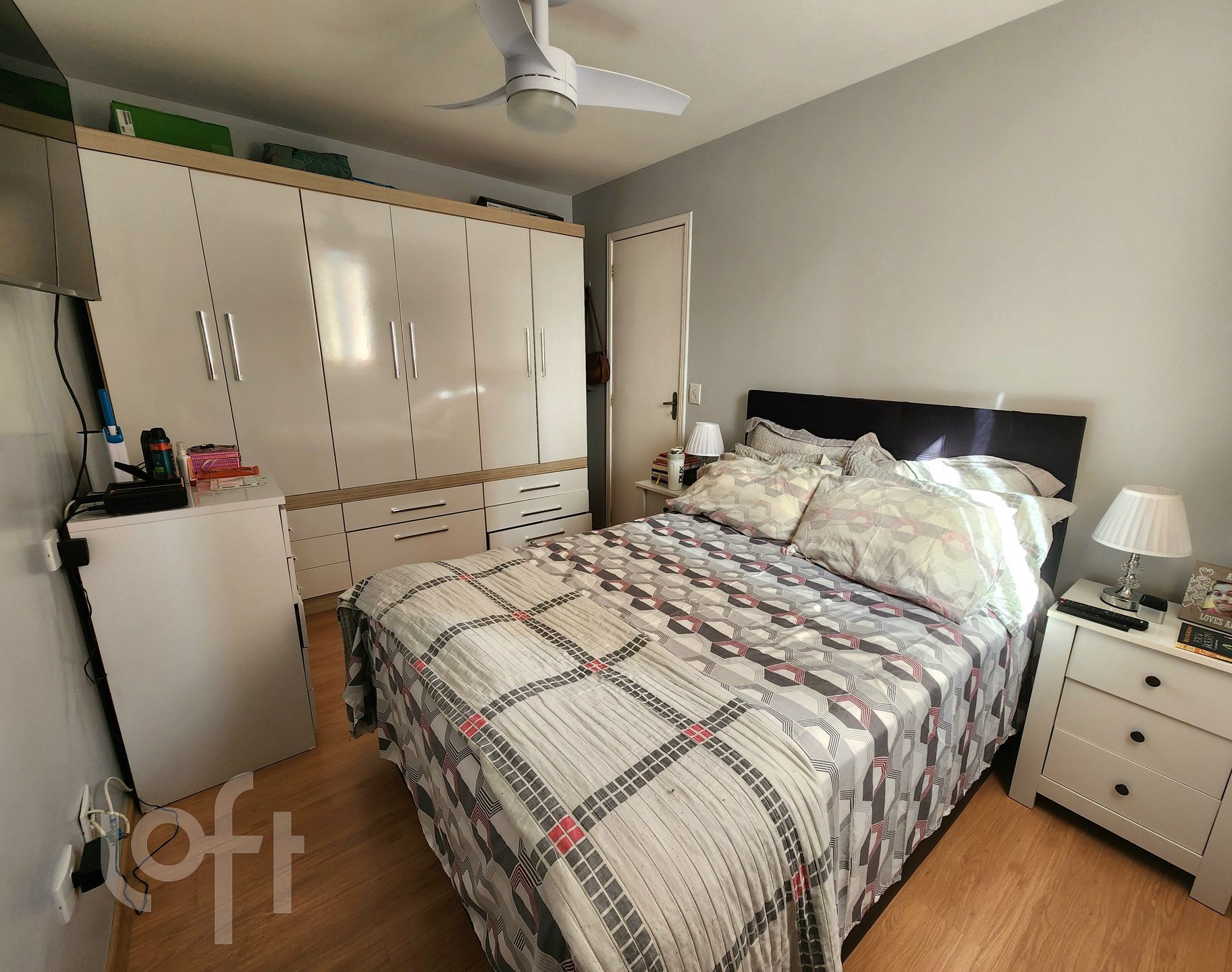 Apartamento à venda com 2 quartos, 60m² - Foto 13