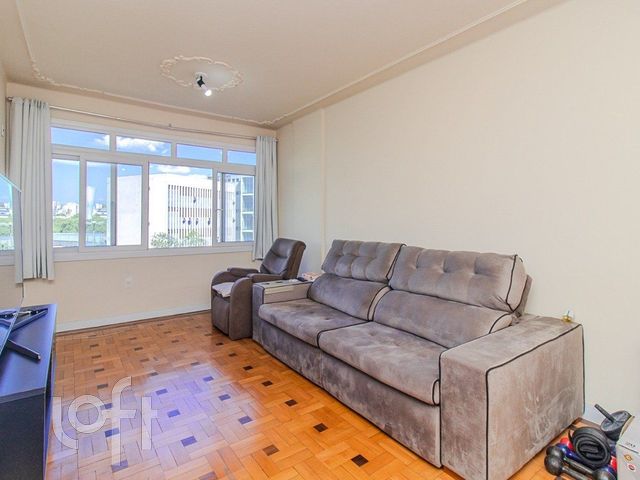 Apartamento com 107m², 3 dormitórios, 1 suíte, Santana em Porto Alegre