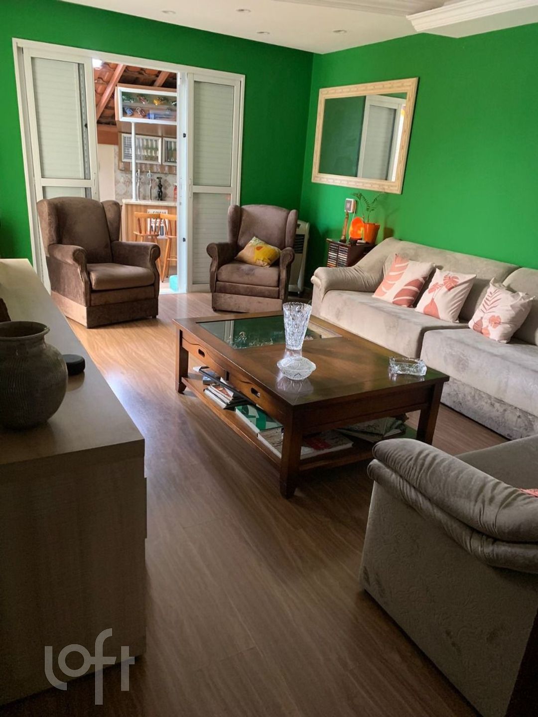 Casa à venda em Campo Grande com 220 m², 3 quartos, 2 vagas