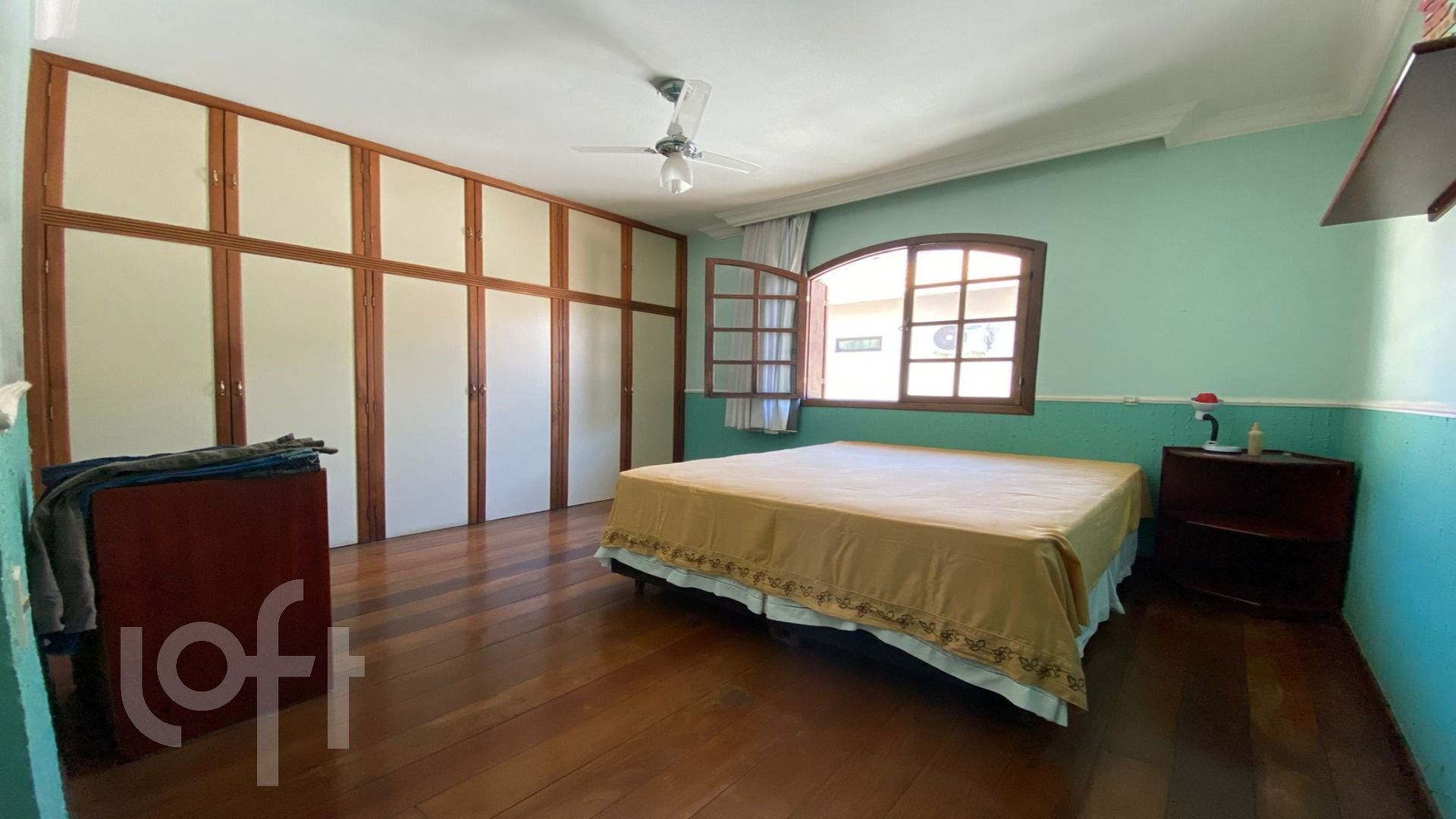 Casa à venda com 3 quartos, 139m² - Foto 2