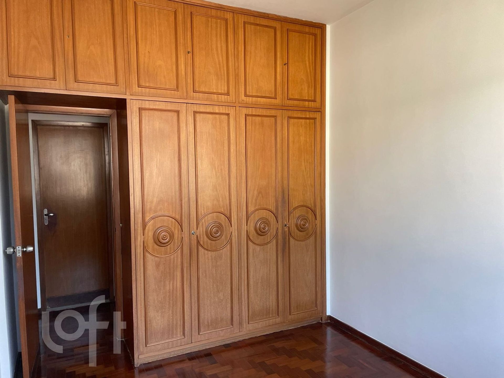 Apartamento à venda com 3 quartos, 125m² - Foto 7