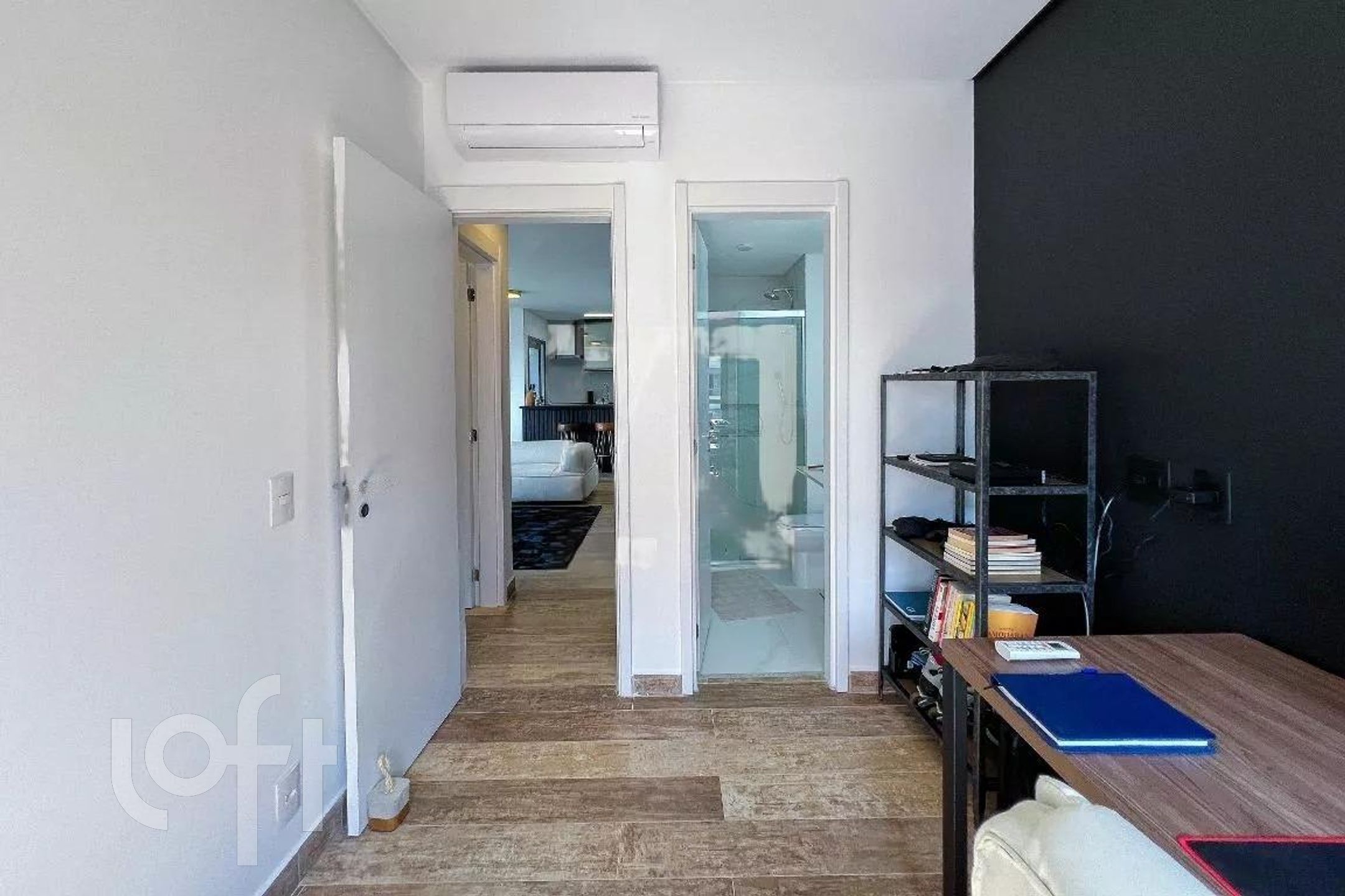 Apartamento à venda com 2 quartos, 77m² - Foto 2