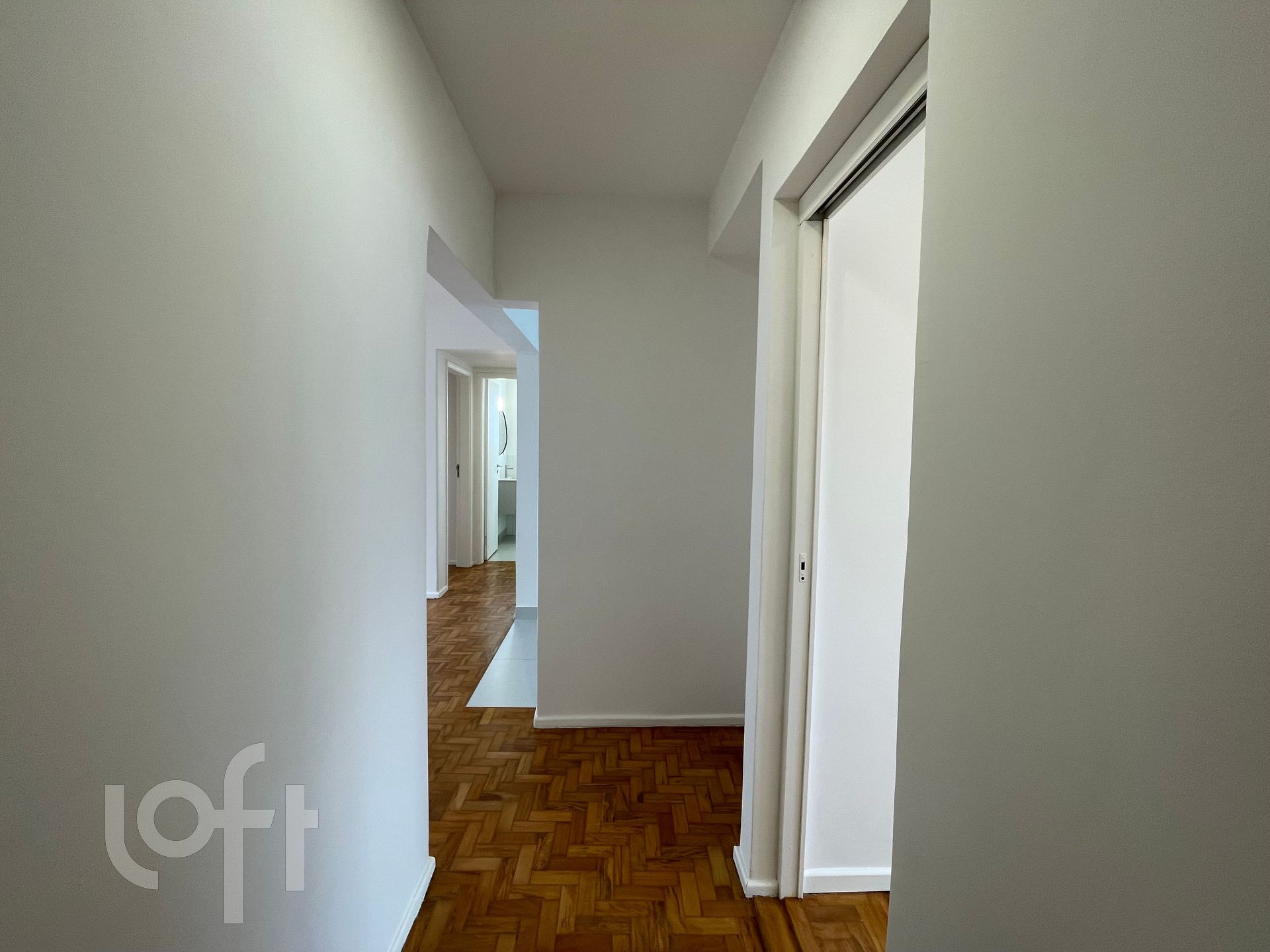 Apartamento à venda com 3 quartos, 75m² - Foto 9