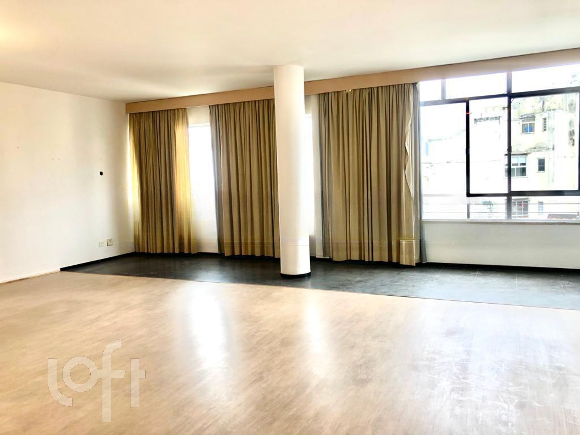 Apartamento à venda com 3 quartos, 283m² - Foto 11