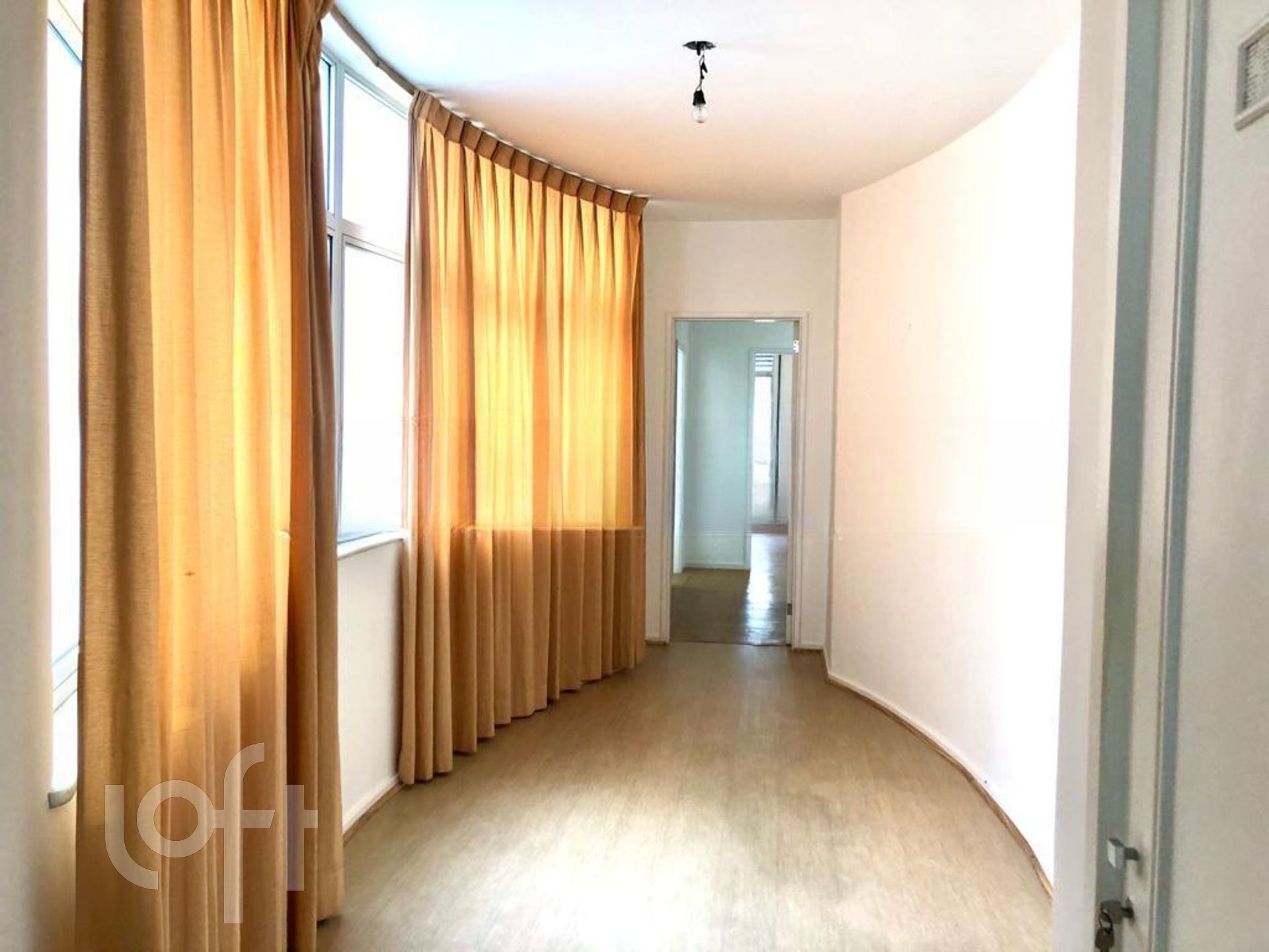 Apartamento à venda com 3 quartos, 283m² - Foto 13