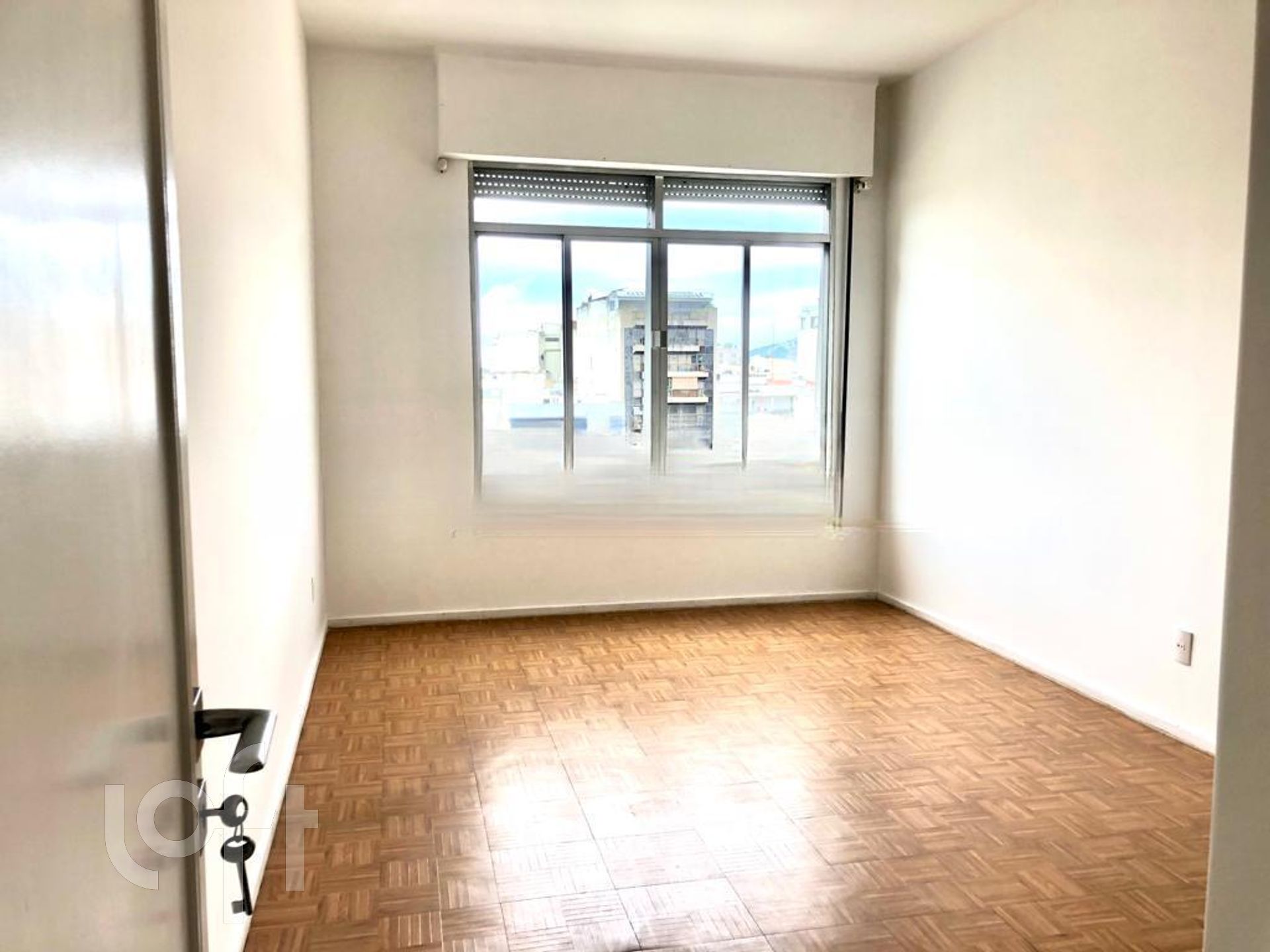 Apartamento à venda com 3 quartos, 283m² - Foto 12