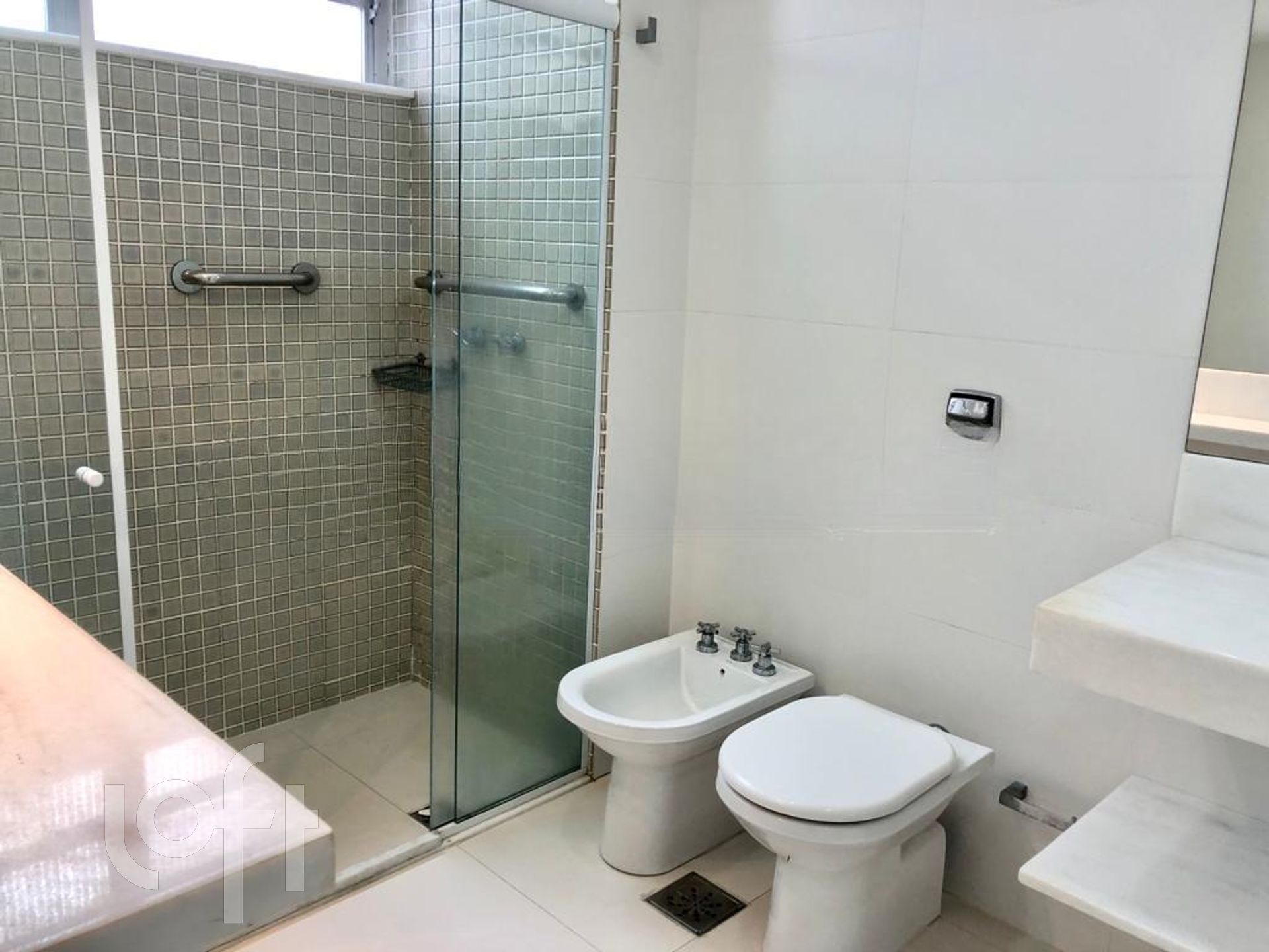 Apartamento à venda com 3 quartos, 283m² - Foto 19