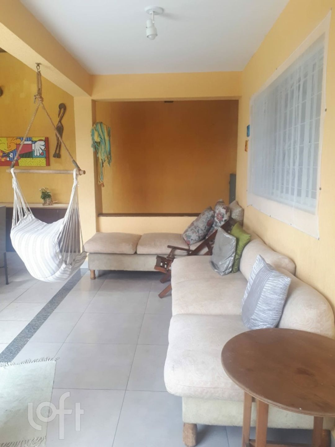 Casa à venda com 4 quartos, 300m² - Foto 1