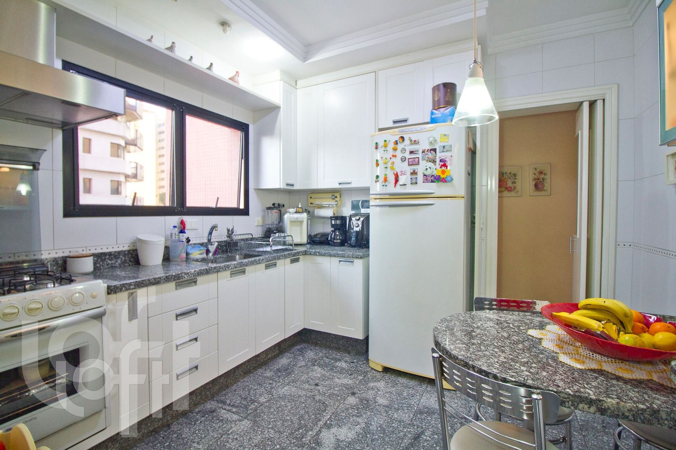 Apartamento à venda com 3 quartos, 147m² - Foto 24