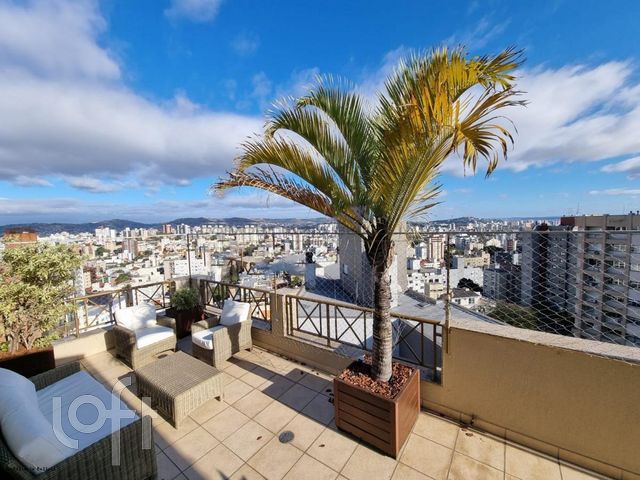 Apartamento com 209m², 2 dormitórios, 1 suíte, 2 vagas, Bela Vista em Porto Alegre