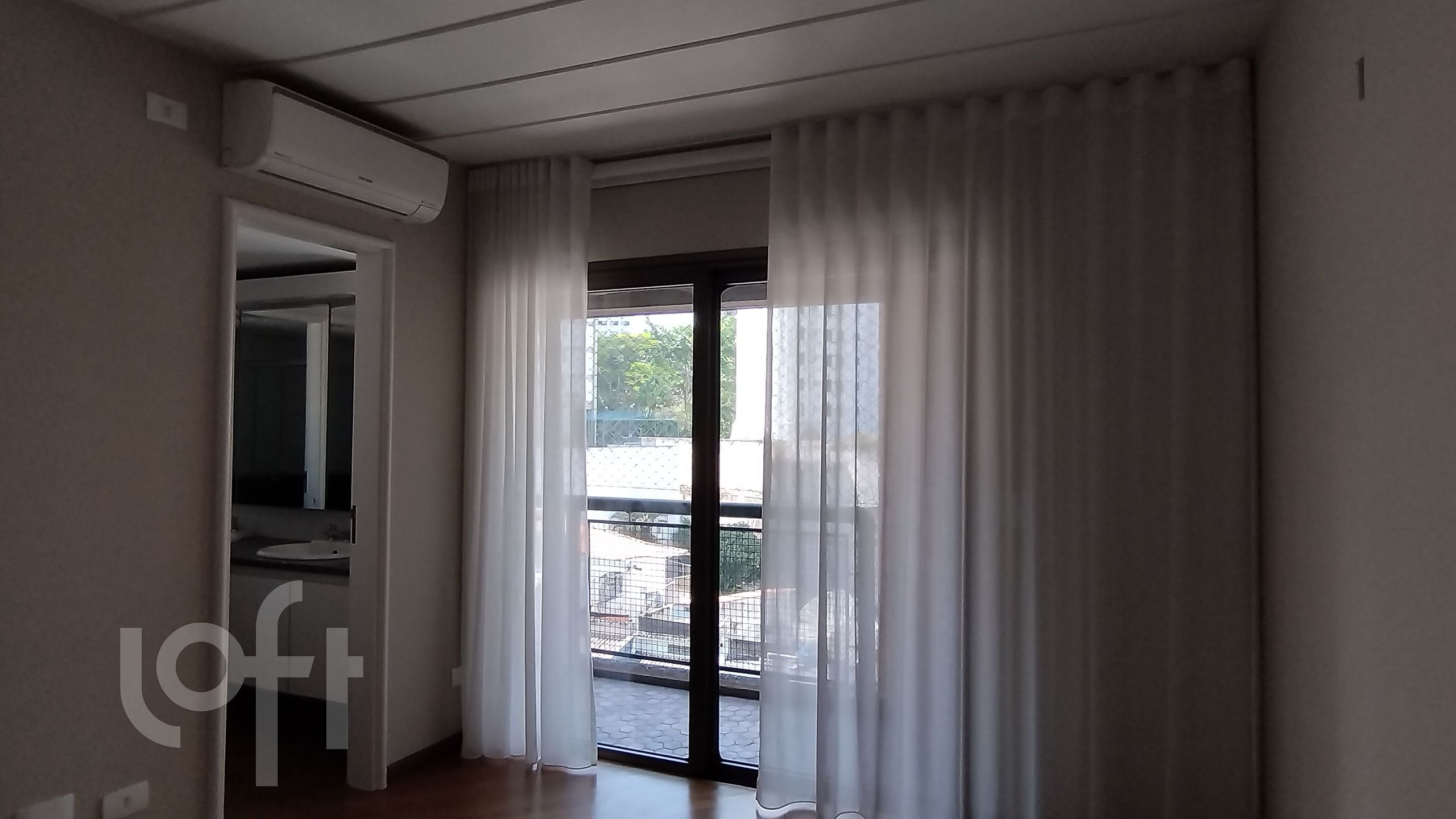 Apartamento à venda com 4 quartos, 251m² - Foto 11