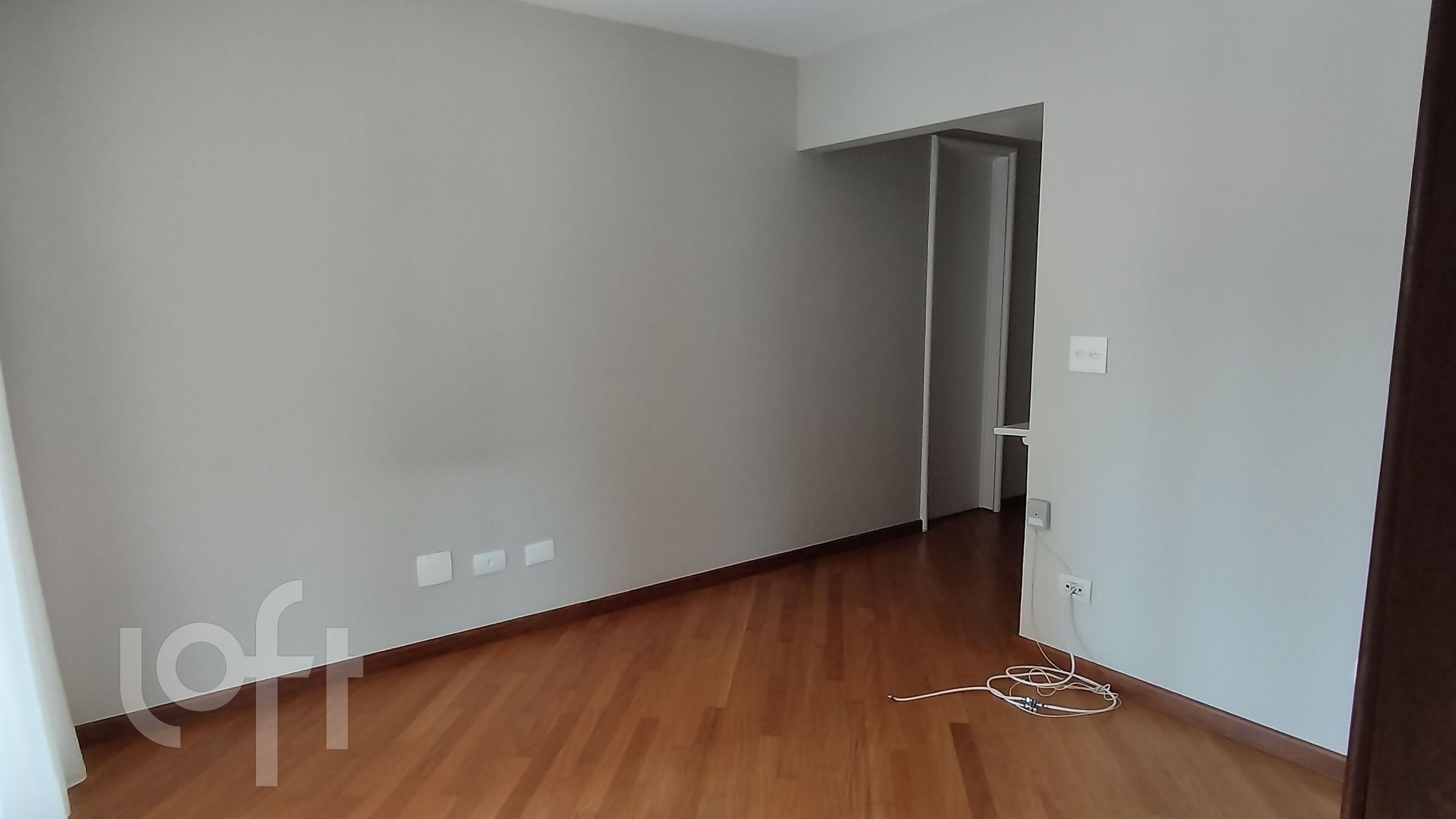 Apartamento à venda com 4 quartos, 251m² - Foto 3