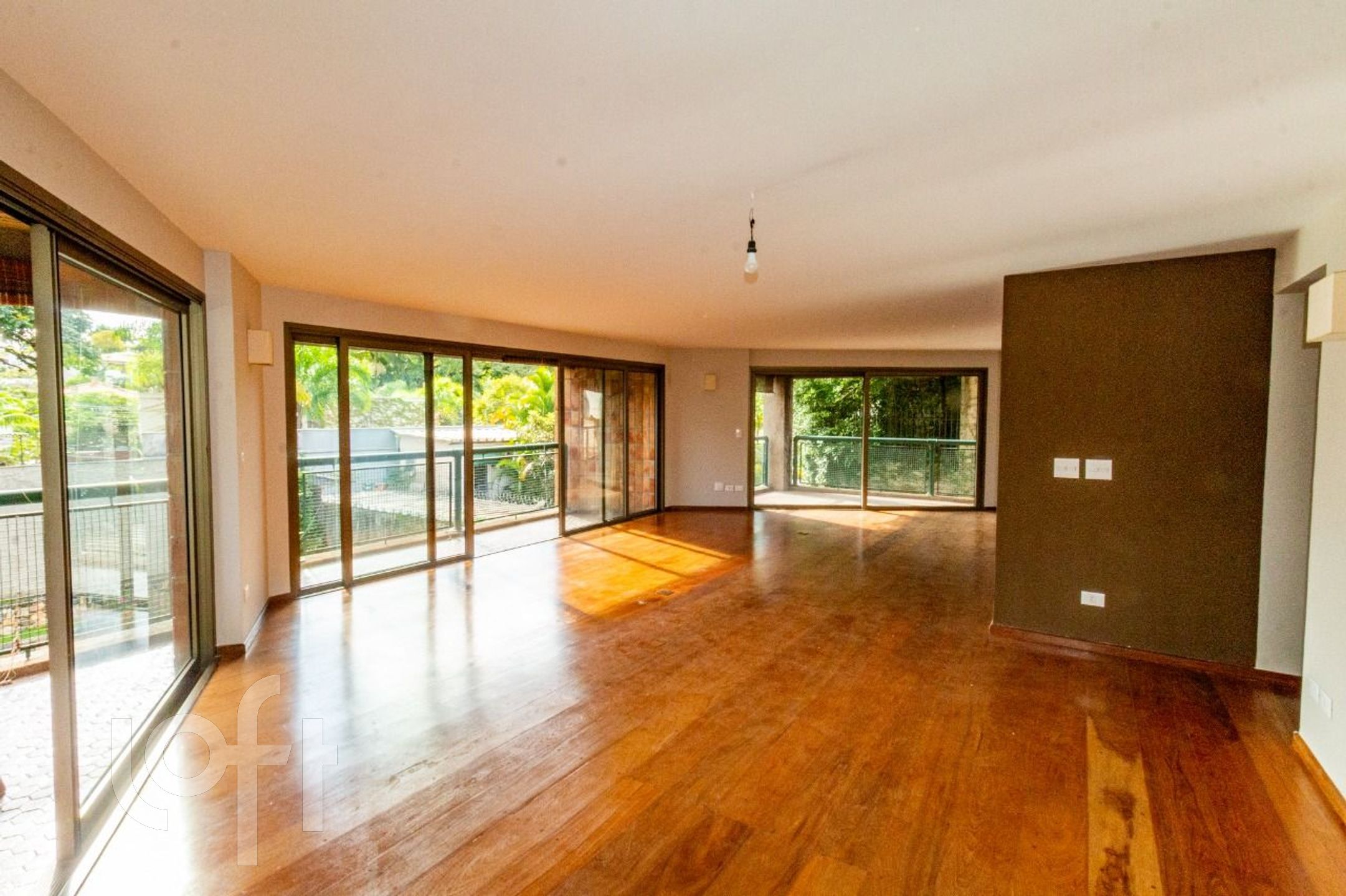 Apartamento à venda em Paineiras do Morumbi com 251 m², 4 quartos, 3 vagas