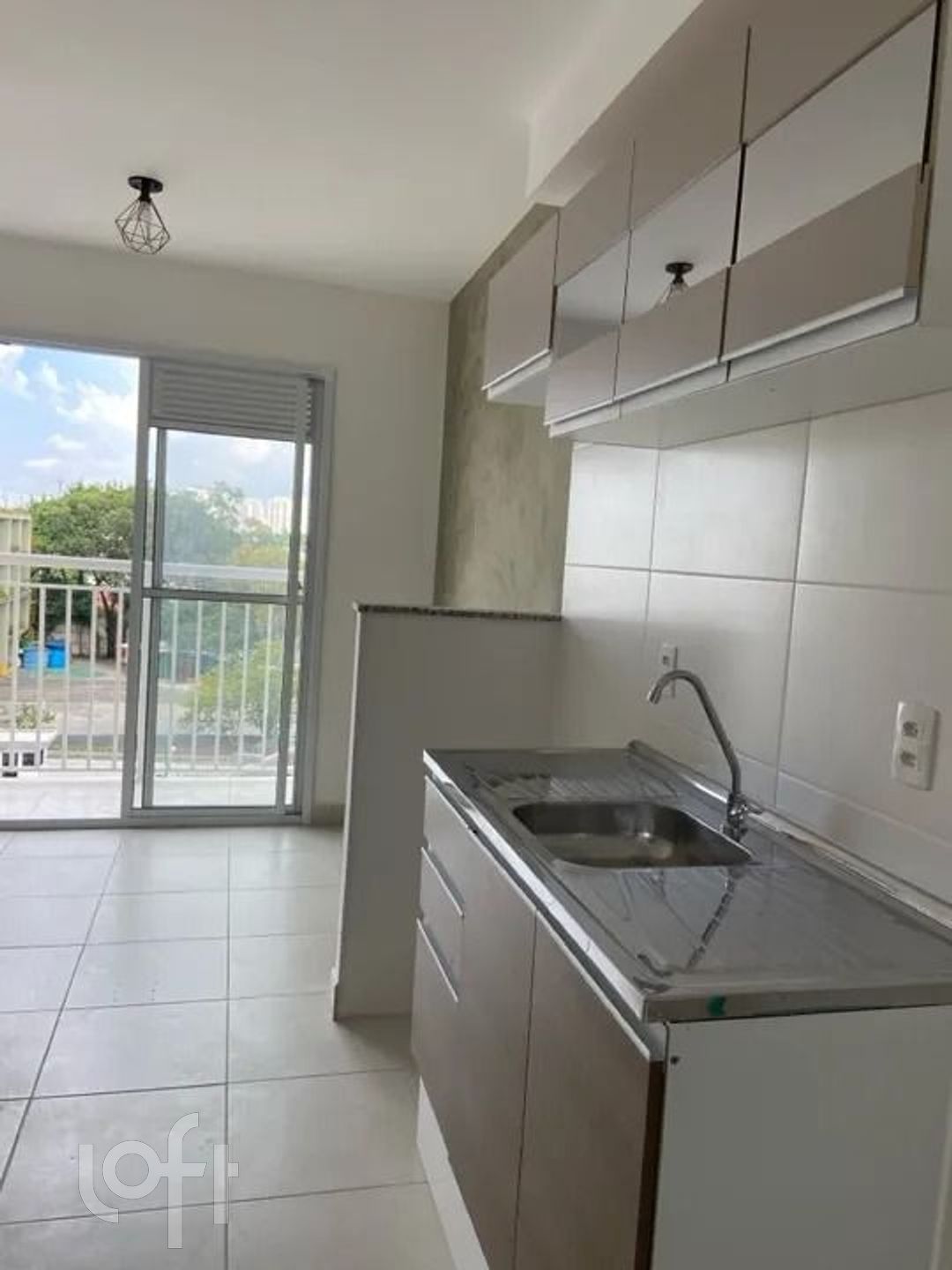 Apartamento à venda com 2 quartos, 38m² - Foto 4