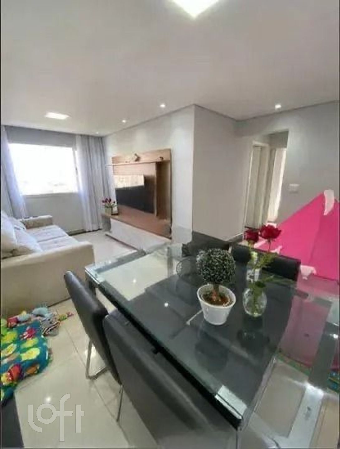 Apartamento à venda com 2 quartos, 68m² - Foto 3