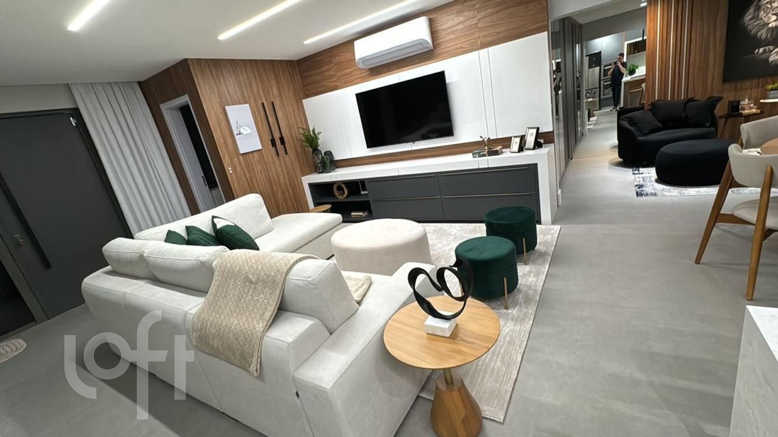 Casa à venda em Córrego Grande com 201 m², 3 quartos, 3 suítes, 2 vagas