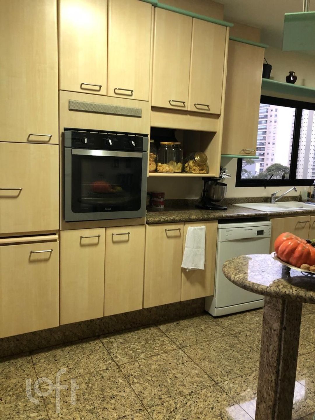 Apartamento à venda com 3 quartos, 240m² - Foto 18