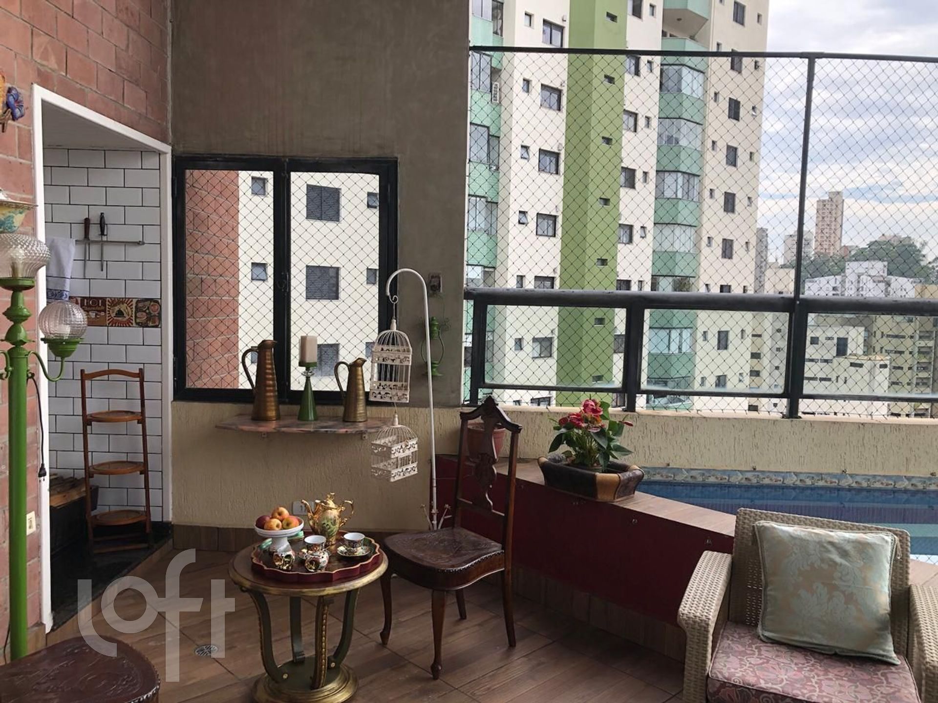 Apartamento à venda com 3 quartos, 240m² - Foto 4