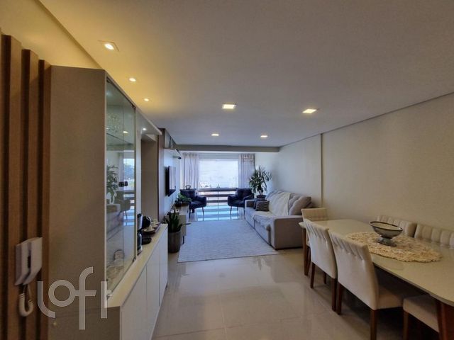 Apartamento com 83m², 2 dormitórios, 1 suíte, 1 vaga, Rio Branco em Novo Hamburgo