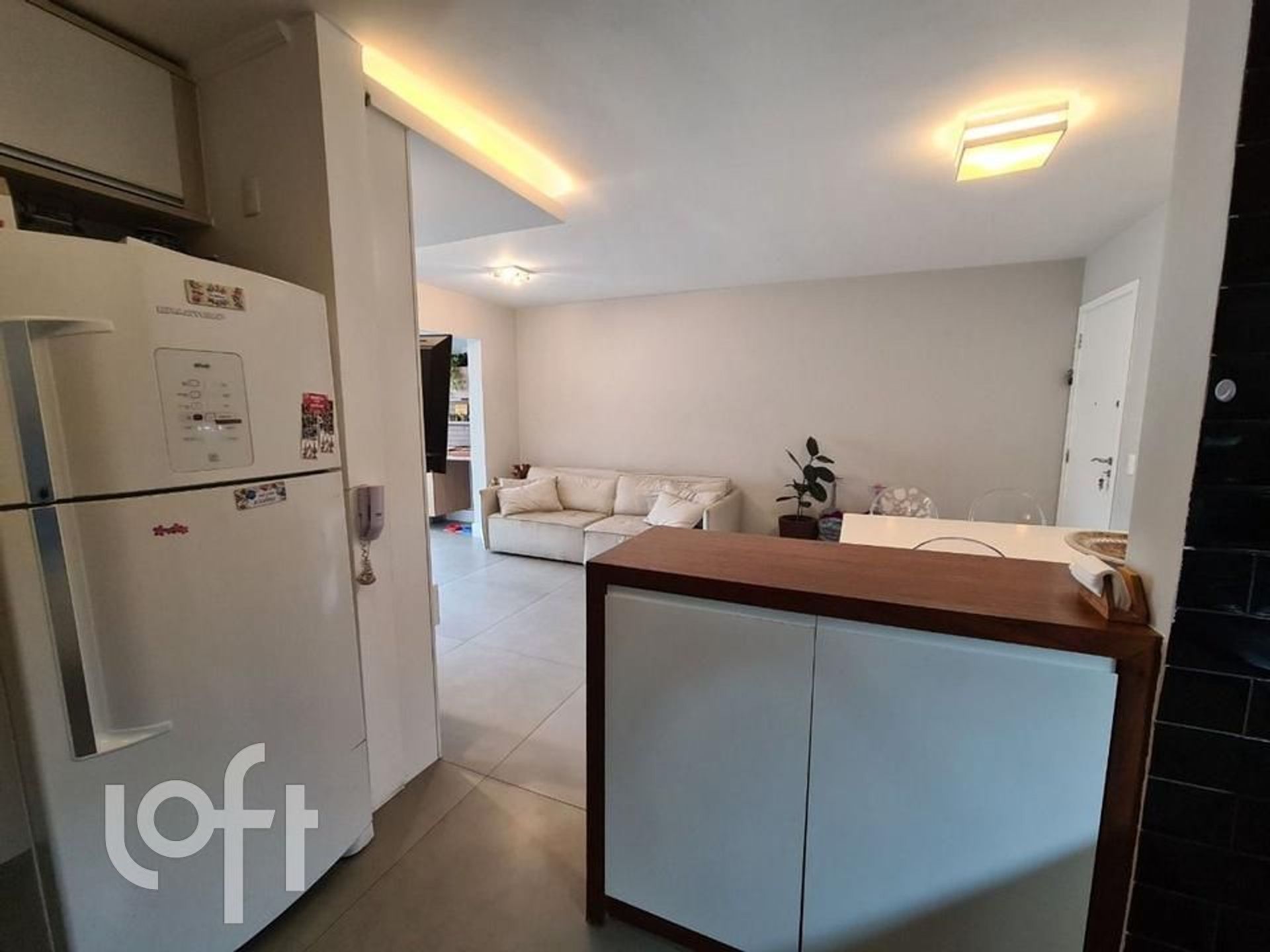 Apartamento à venda com 3 quartos, 85m² - Foto 12