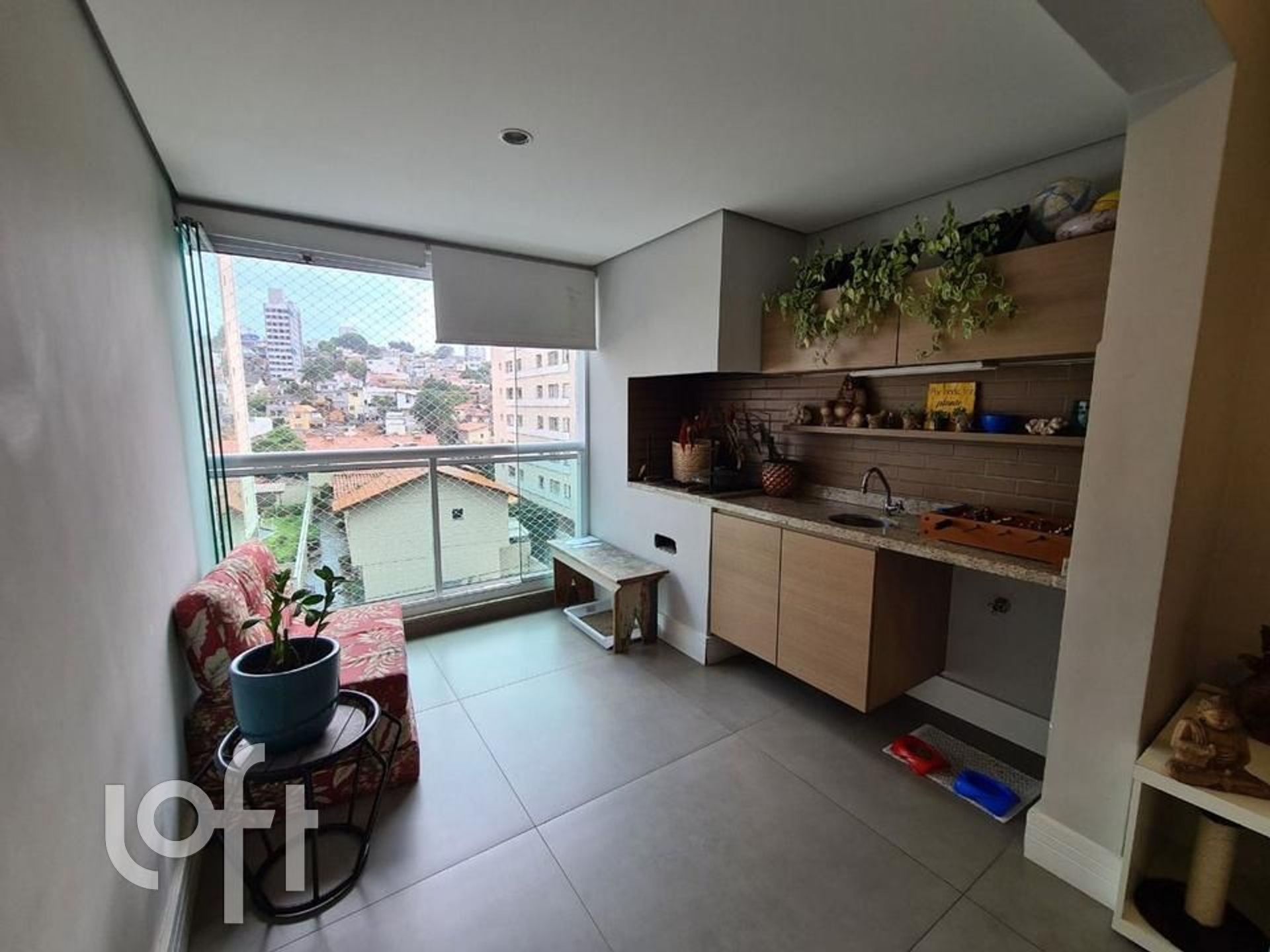 Apartamento à venda com 3 quartos, 85m² - Foto 1