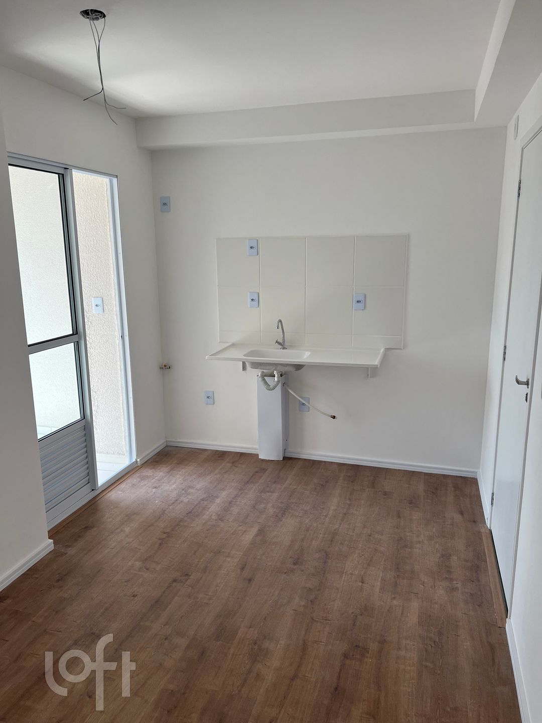 Apartamento à venda com 2 quartos, 32m² - Foto 1