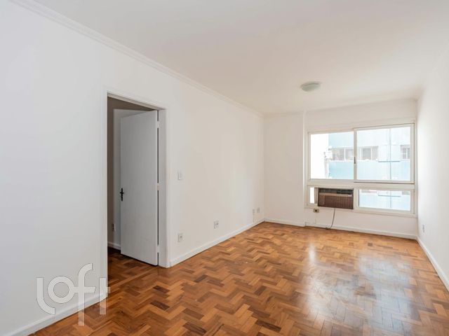 Apartamento com 89m², 3 dormitórios, 1 vaga, Santana em Porto Alegre