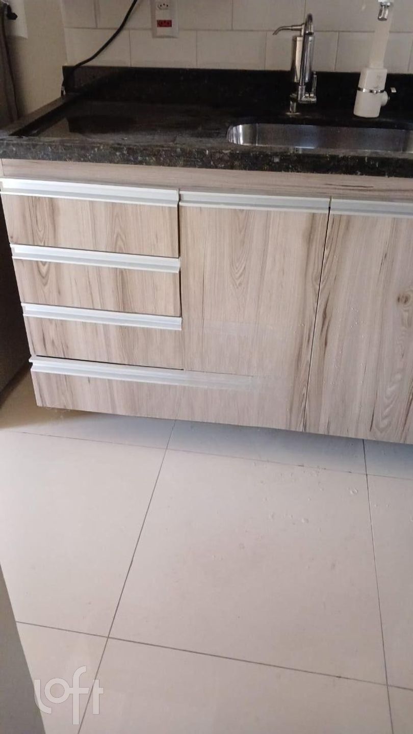 Apartamento à venda com 2 quartos, 39m² - Foto 10