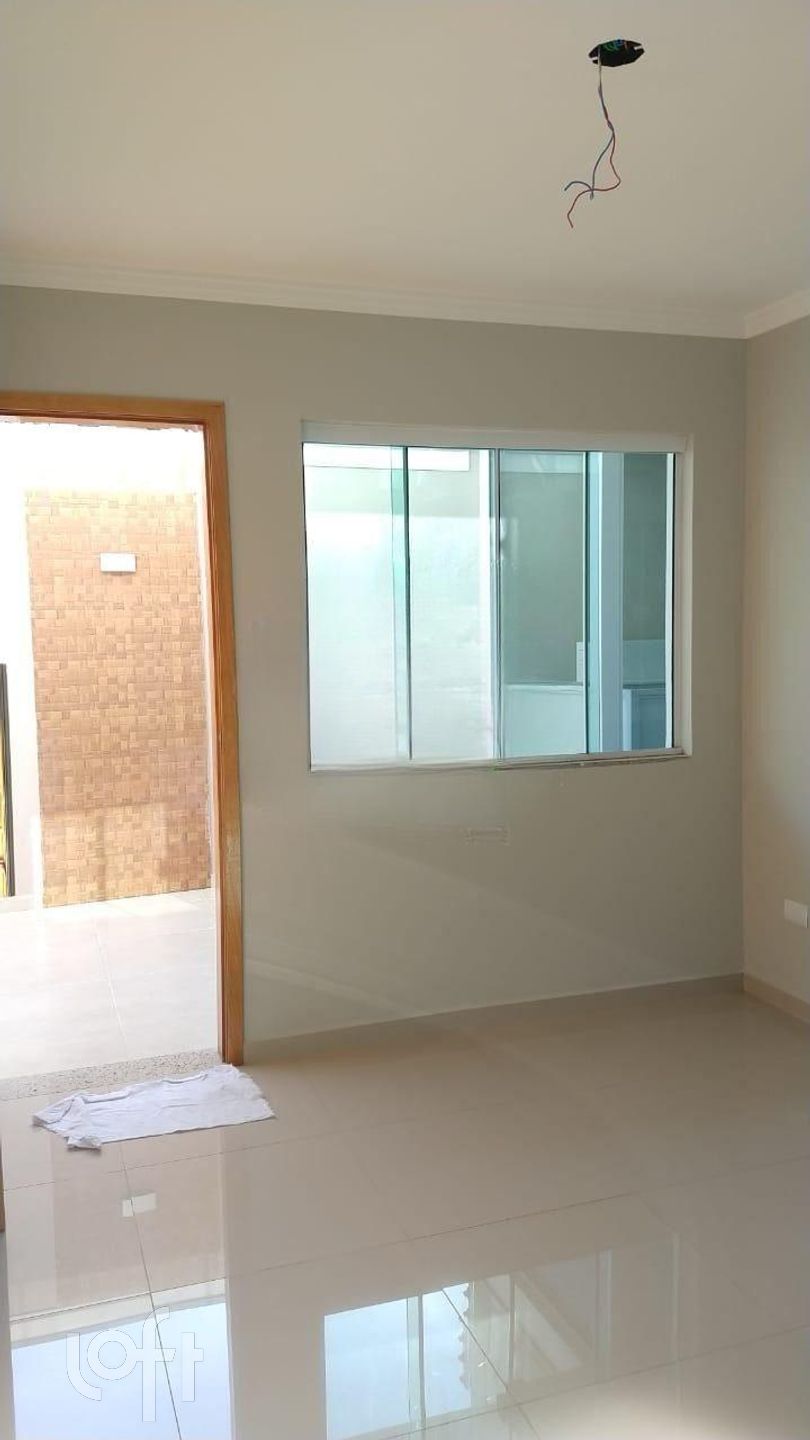 Apartamento à venda com 2 quartos, 39m² - Foto 2