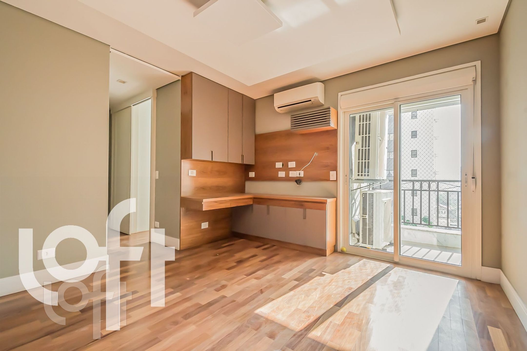 Apartamento à venda com 4 quartos, 240m² - Foto 15