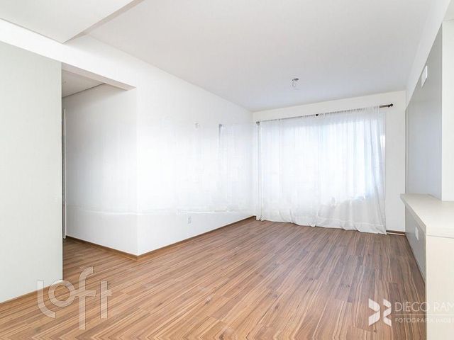 Apartamento com 62m², 2 dormitórios, 1 suíte, 1 vaga, Higienópolis em Porto Alegre
