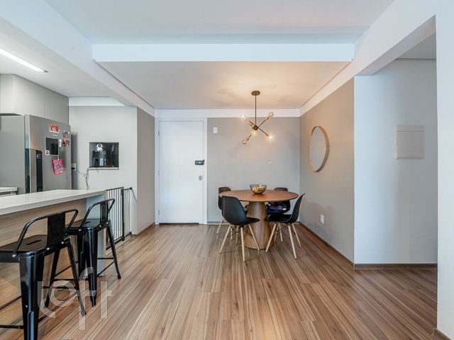 Apartamento com 62m², 2 dormitórios, 1 suíte, 1 vaga, Higienópolis em Porto Alegre